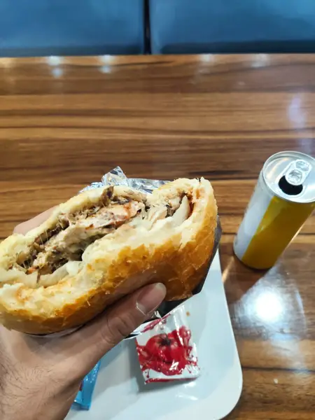  Cafee pizza gandom کافه پیتزا گندم