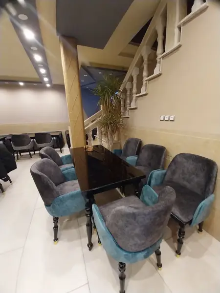  کافه برواینجه (کافه املاک)