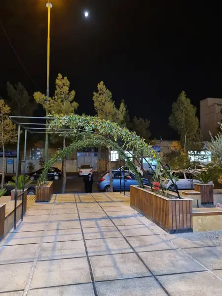 کافی شاپ توت فرنگی