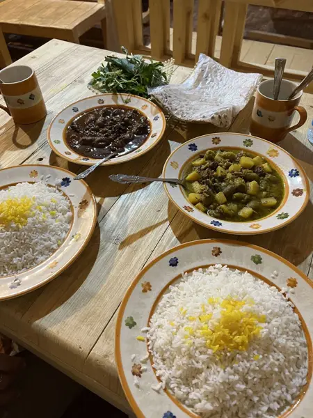  رستوران سنتی کومه بی بی سید