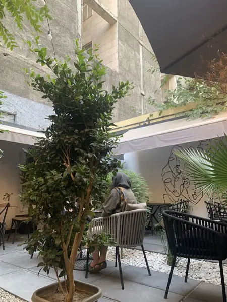  Ordibehesht Cafe