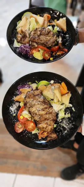  کافه بام