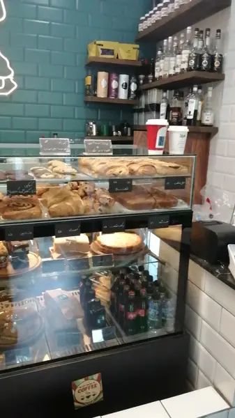 loutra cafe
