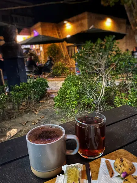  کافه رستوران کاریز