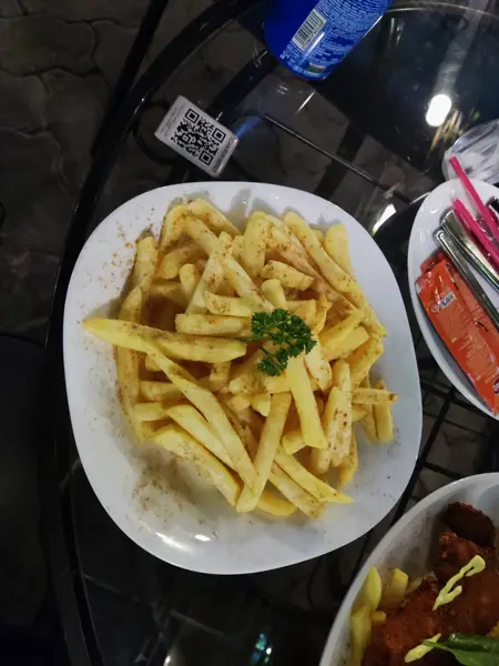  Café Plato