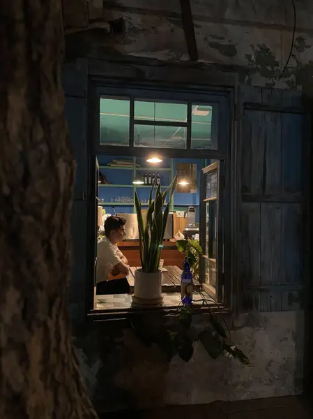  Cafe Narad