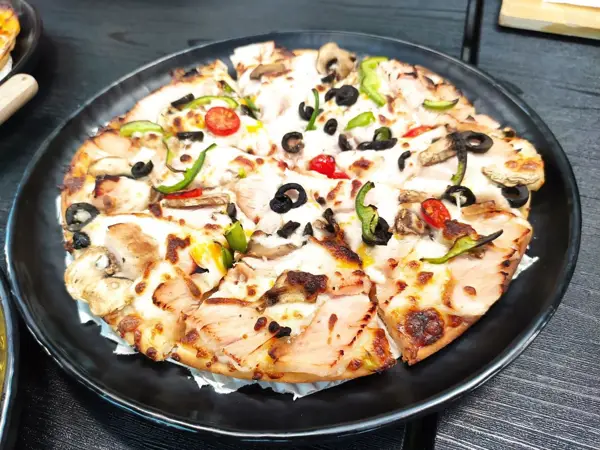  باغ بوفه یاسمینو -Yasmino Buffett Garden