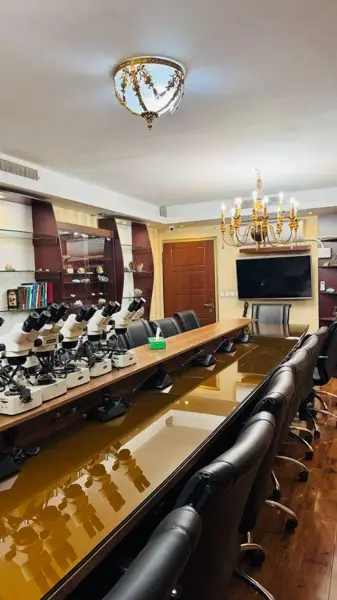 اتاق کنفرانس 