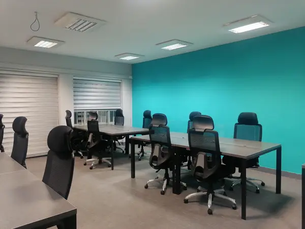 صندلی اشتراکی مرکز نوآوری اکباتان