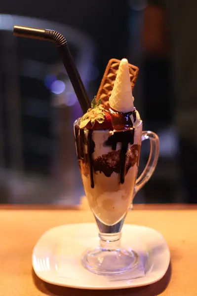  Cafe Simin dokht