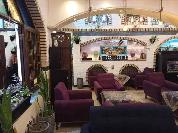 کافه رستوران گعده
