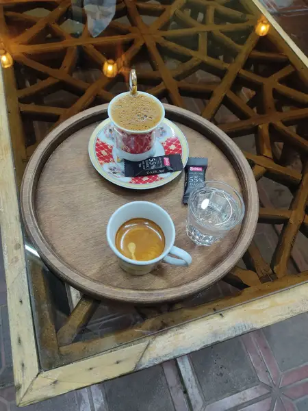 کافه سنتی توتیا