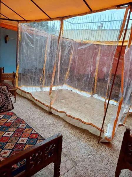  کافه رستوران ماه