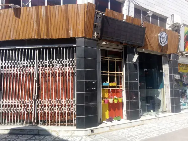 Cafe Leo