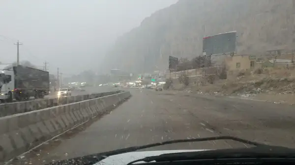 رستوران شاندیز آبشار