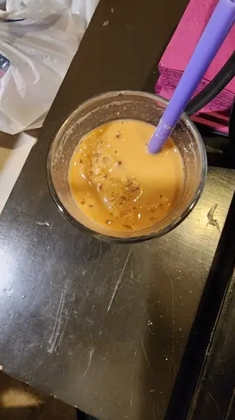  Mahooni Cafe