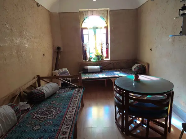  Café Patogh
