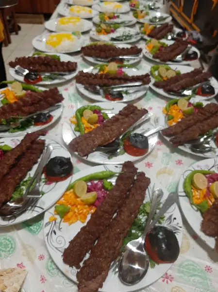 کافه رستوران چی چی لاس