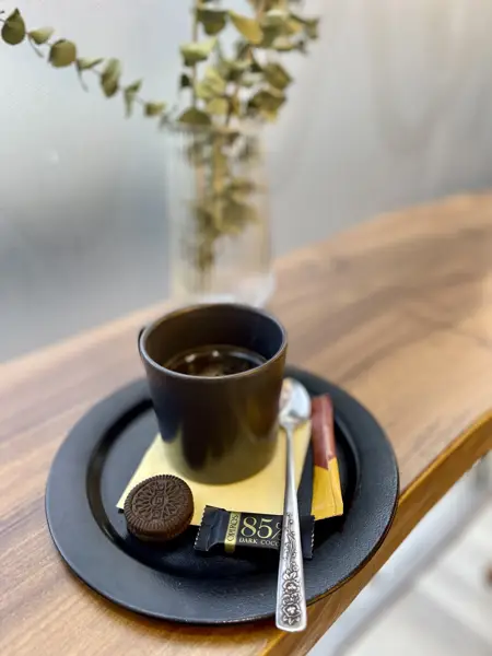  RAAW Cafe