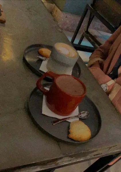 رستوران و کافی شاپ جاوی