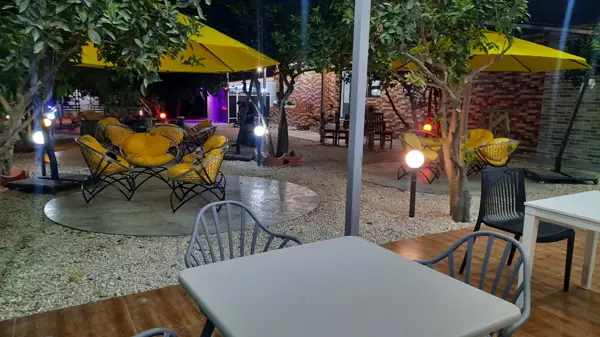  کافه مهرشاد