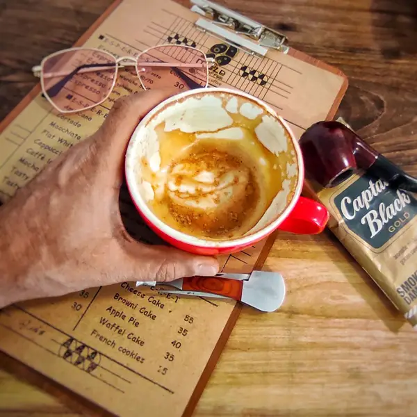  Meze Coffee