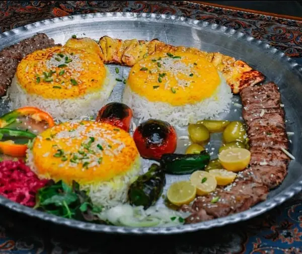  کافه رستوران بینالمللی مهستان