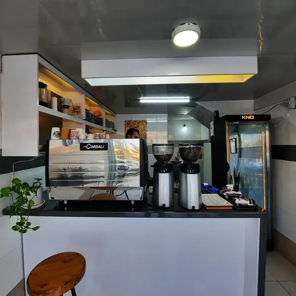 Cafe Raykaکافه رایکا شیراز