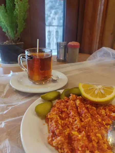  رستوران صورتی