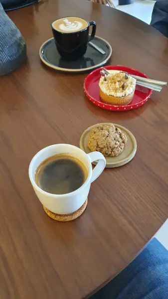 The latte boutique