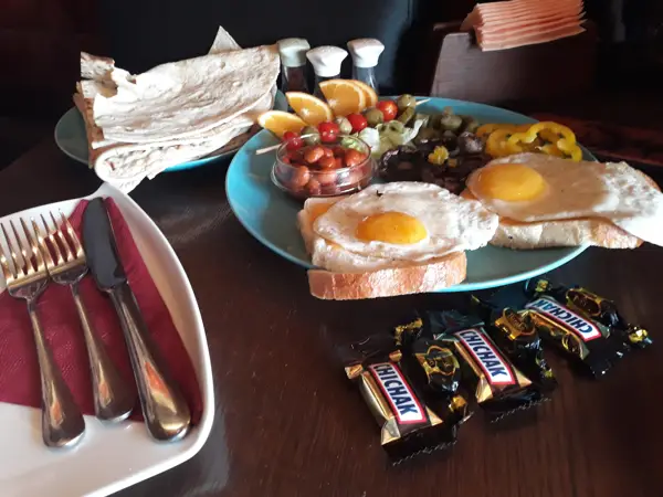  Bamdad Café