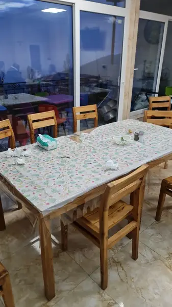 کافه رستوران آشپز محل