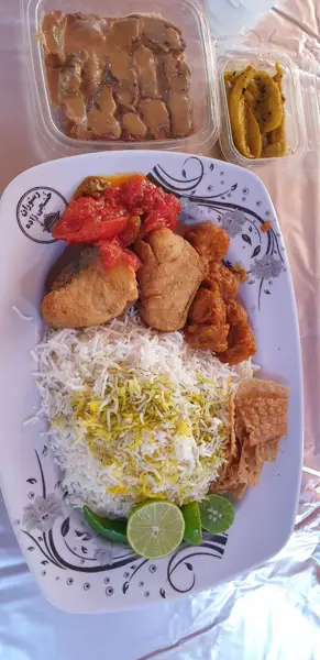  رستوران خنجی زاده