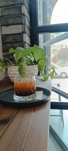 Gozar Café