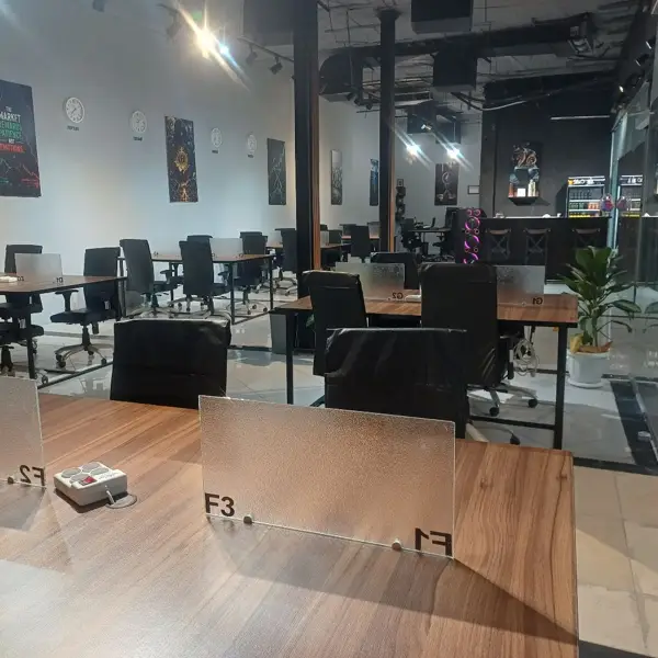  فضای کار اشتراکی احمدیان