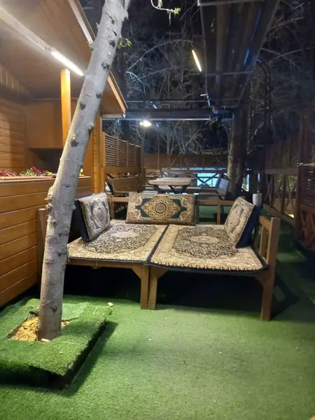 رستوران خاطره عنبران سابق