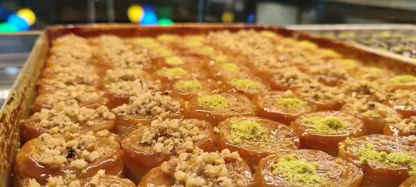  مجموعه کافه باقلوا قنادی هاریکا