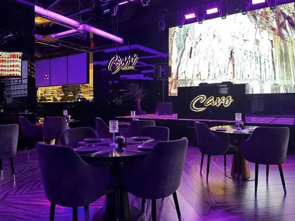 Cavo Lounge Cafe & Restaurant (کافه و رستوران کاوو لانژ)