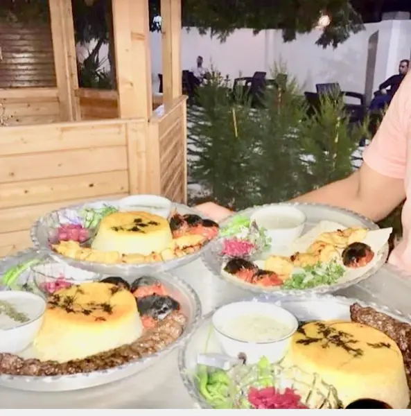  رستوران پدربزرگ برادران ذبیحی