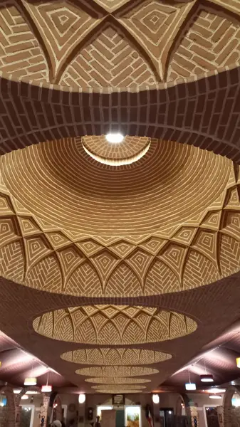  رستوران خوابگاه داریوش