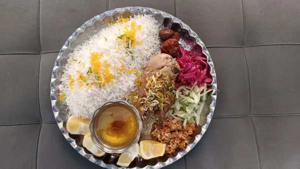 کافه رستوران عمارت شاهی