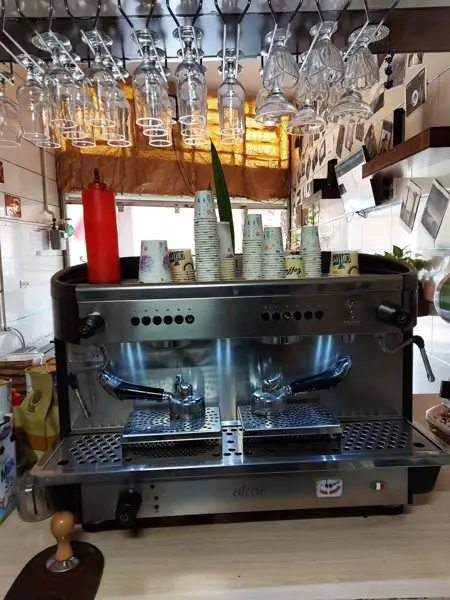  cafe genova
