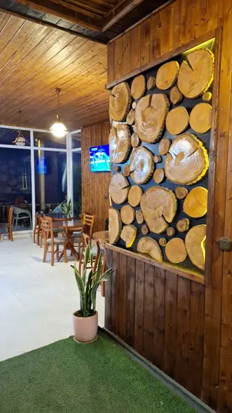  Veniz Cafe
