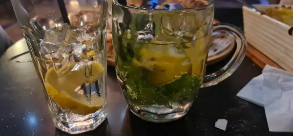 Cafe ale - کافه آله