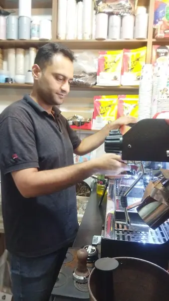 کافه دنج رسالت