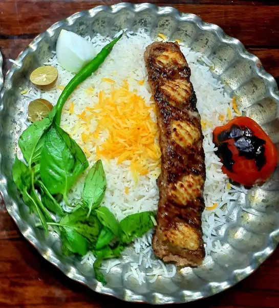  رستوران سرچشمه