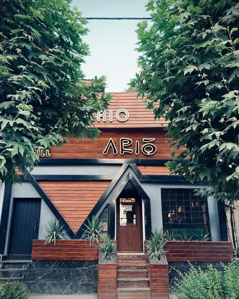  Ario CafeRestaurant