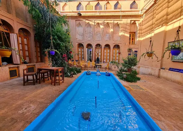  خانه تاریخی رفیعیان