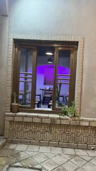  Maman Mozhi cafe