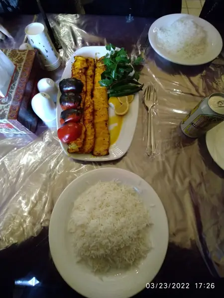  کافی شاپ یام